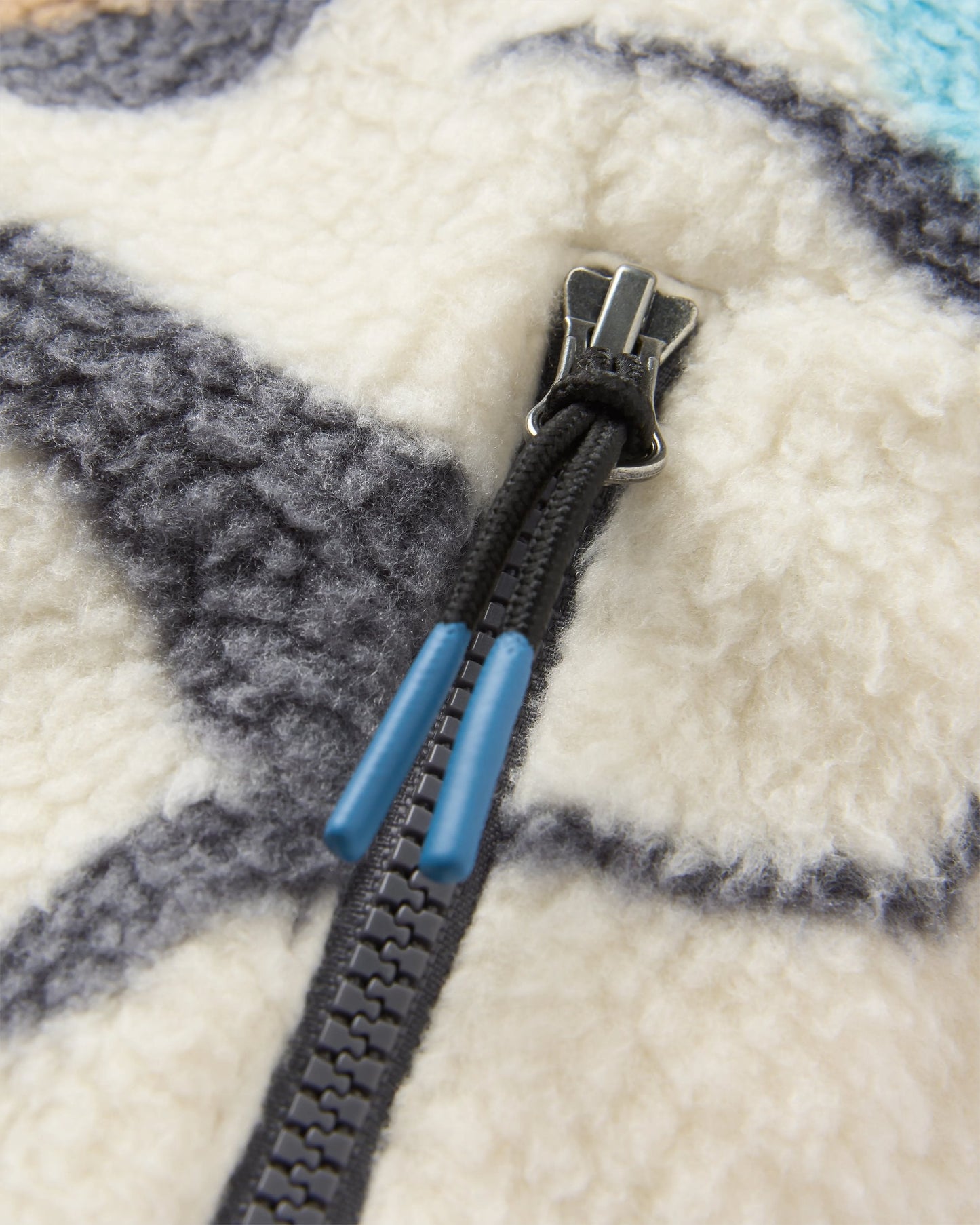 Fairbanks Recycled Sherpa Gilet - Abstract Trails Off White