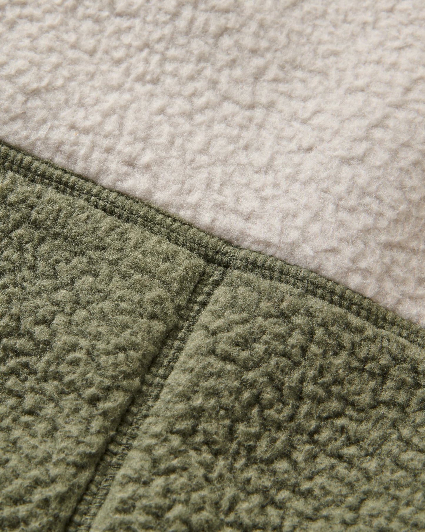 Home Recycled Sherpa Fleece - Vintage White/Dusty Olive